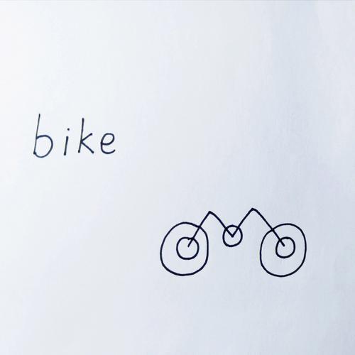 单车简笔画 小孩骑单车简笔画