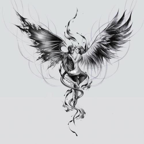 长角的天使和白色翅膀的恶魔,恶魔手中有一把剑插进爸爸画的天使和
