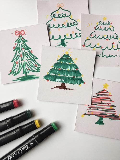 圣诞树的照片怎么画 圣诞树怎么画漂亮简单图片