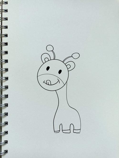 卡通长颈鹿简笔画